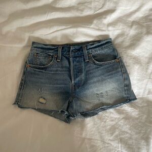 Levis Blue Denim Shorts | Size 25